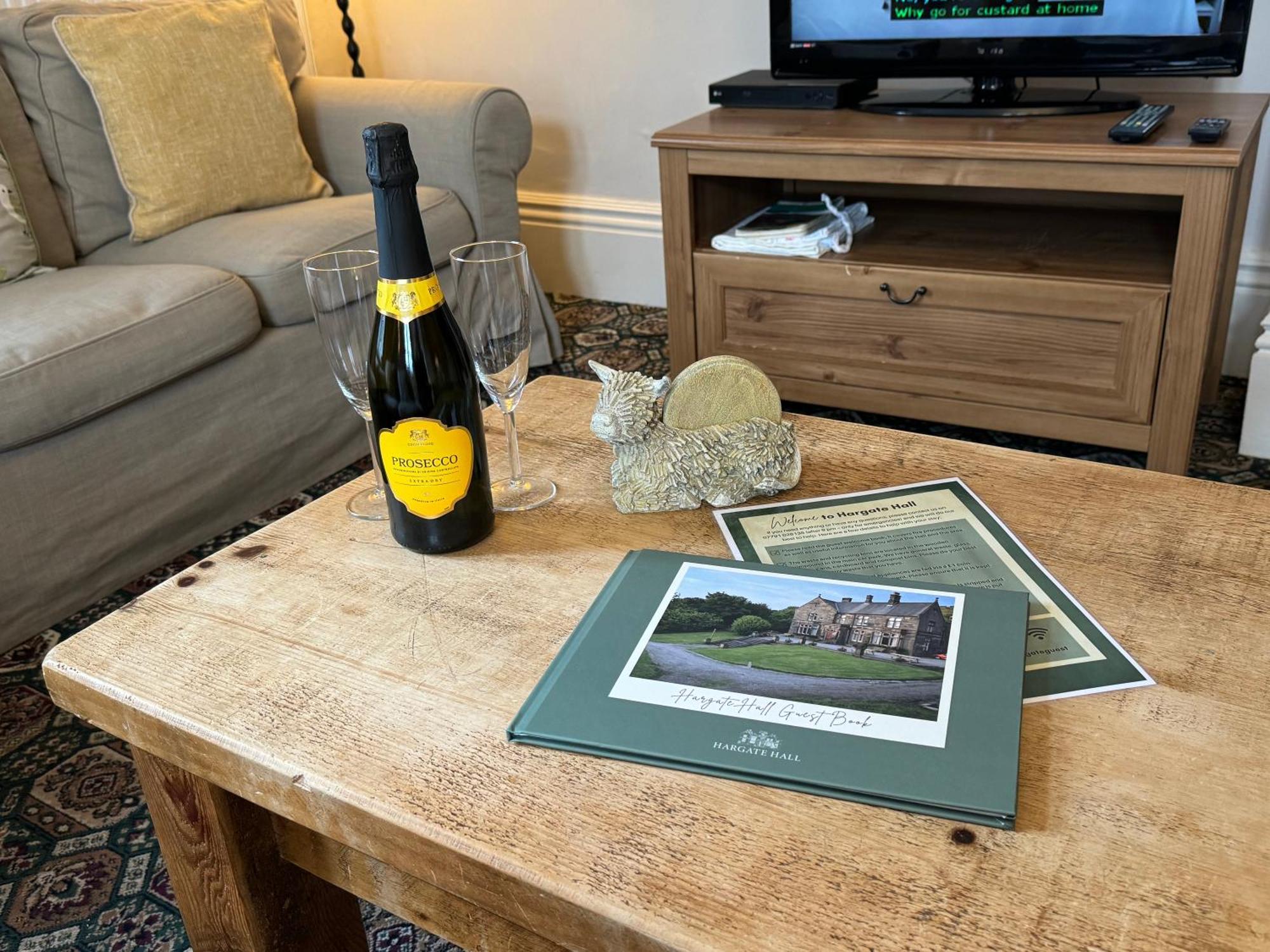 Hargate Hall Self Catering 巴克斯顿 外观 照片